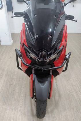 YAMAHA NMAX CONNECTED 160 ABS 
